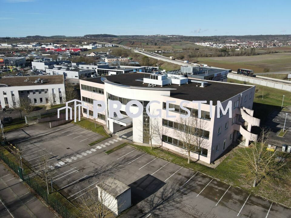 Vente bureaux 1503.61 m² divisibles à partir de 221 m²