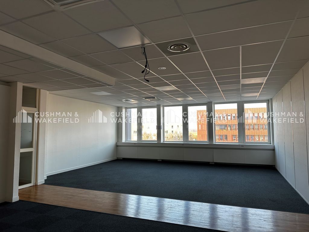 Location bureaux 276 m² non divisibles