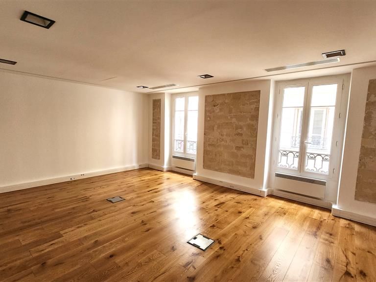 Location Bureaux 85 m² non divisibles