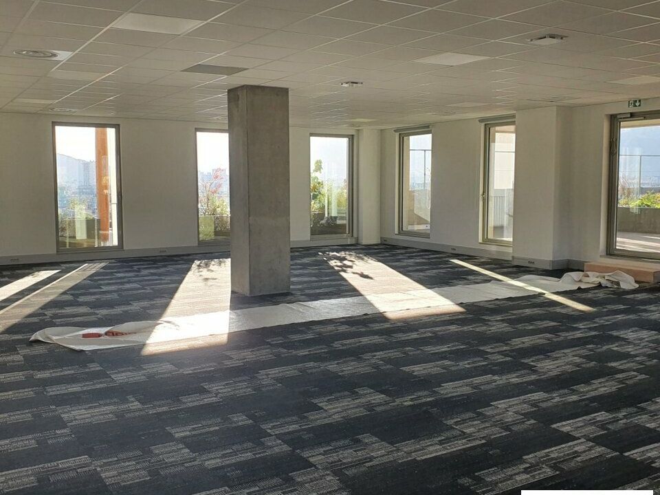 Location bureaux 374 m² divisibles à partir de 170 m²