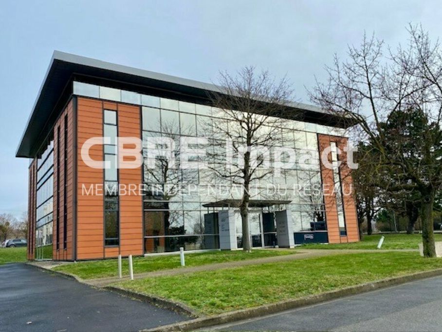 Location bureaux 111 m² non divisibles