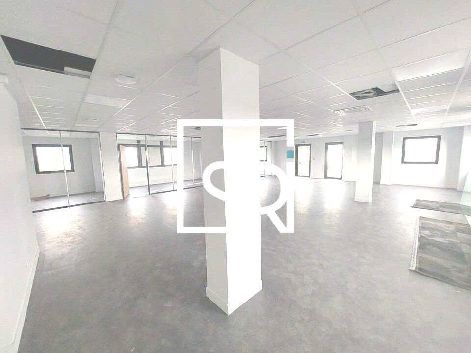Location bureaux 125 m² non divisibles