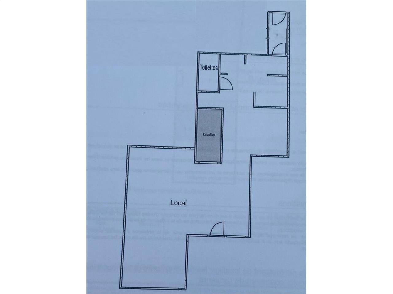 Vente local commercial 105.73 m² non divisibles