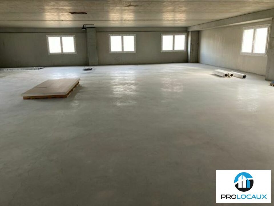 Location bureaux 415 m² divisibles à partir de 130 m²