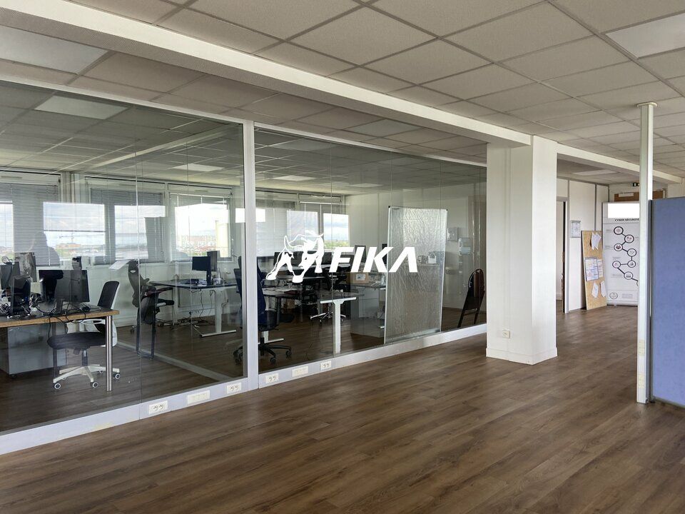 A LOUER - BUREAUX 228m² - (31100) TOULOUSE