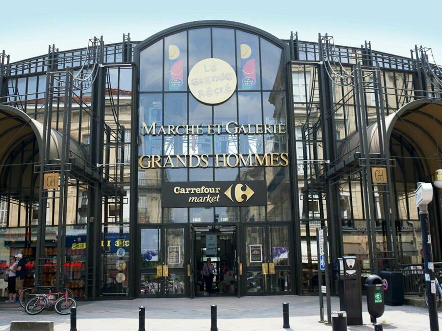 Location local commercial 128 m² non divisibles