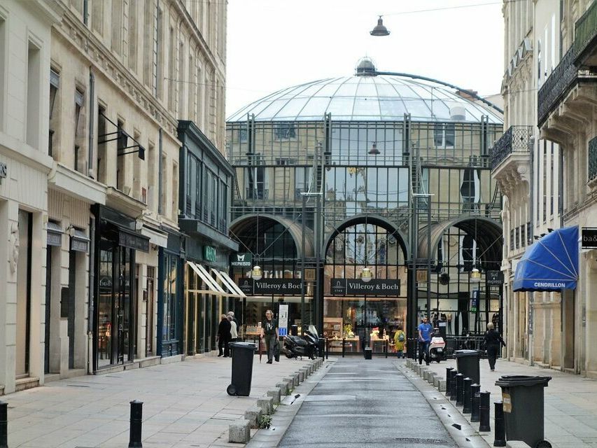 LOCATION PURE - TRIANGLE D'OR