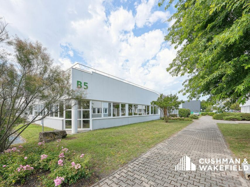 A Mérignac, un immeuble de plain pied d'une surface de 1 141 m² à louer, divisibles à compter de 285 m² 