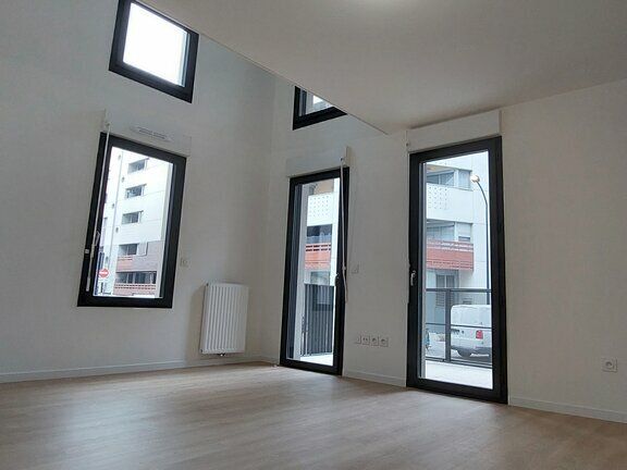 Vente bureaux 90 m² non divisibles