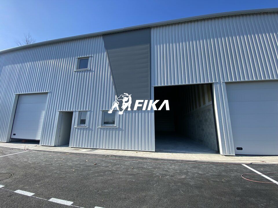 A LOUER LOCAL D'ACTIVITE 825 m² DIVISIBLE A PARTIR DE 90 m² - (31150) LESPINASSE