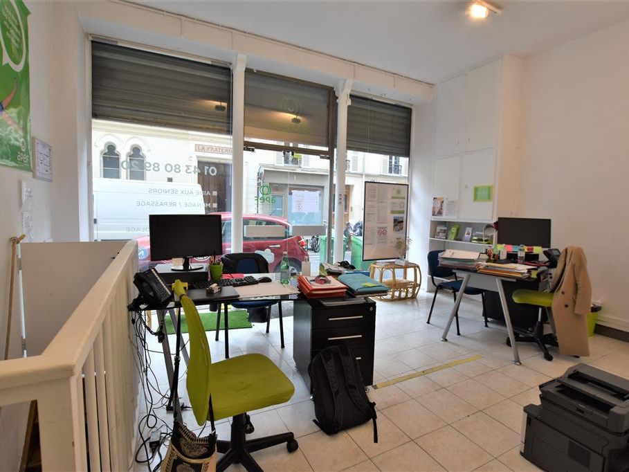Location local commercial 49 m² non divisibles