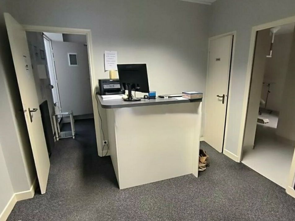 Bureau à vendre de 160m² à Brive-la-Gaillarde (19)