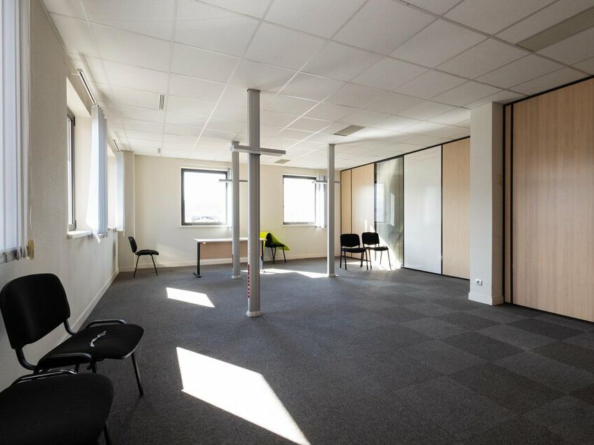 Vente bureaux 3170 m² divisibles à partir de 700 m²