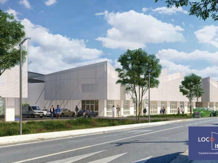 Vente local d''activites 6640 m² divisibles à partir de 123 m²
