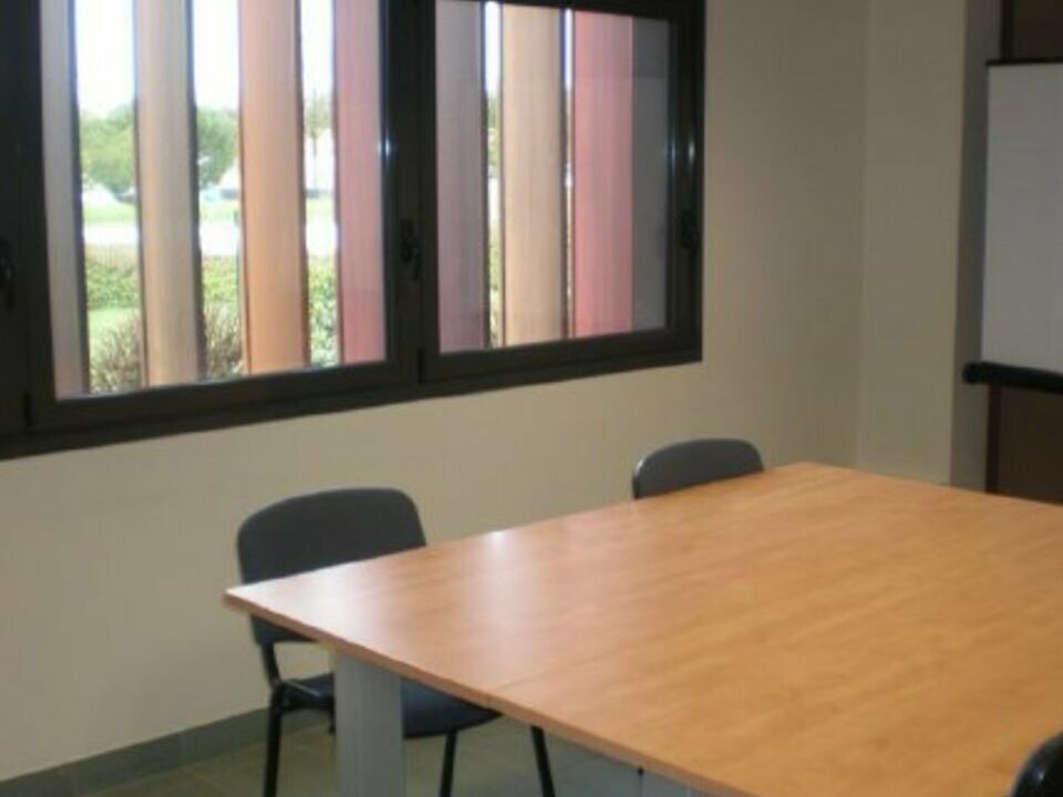 Bureaux à louer 20 m² proche Brive la Gaillarde (19)