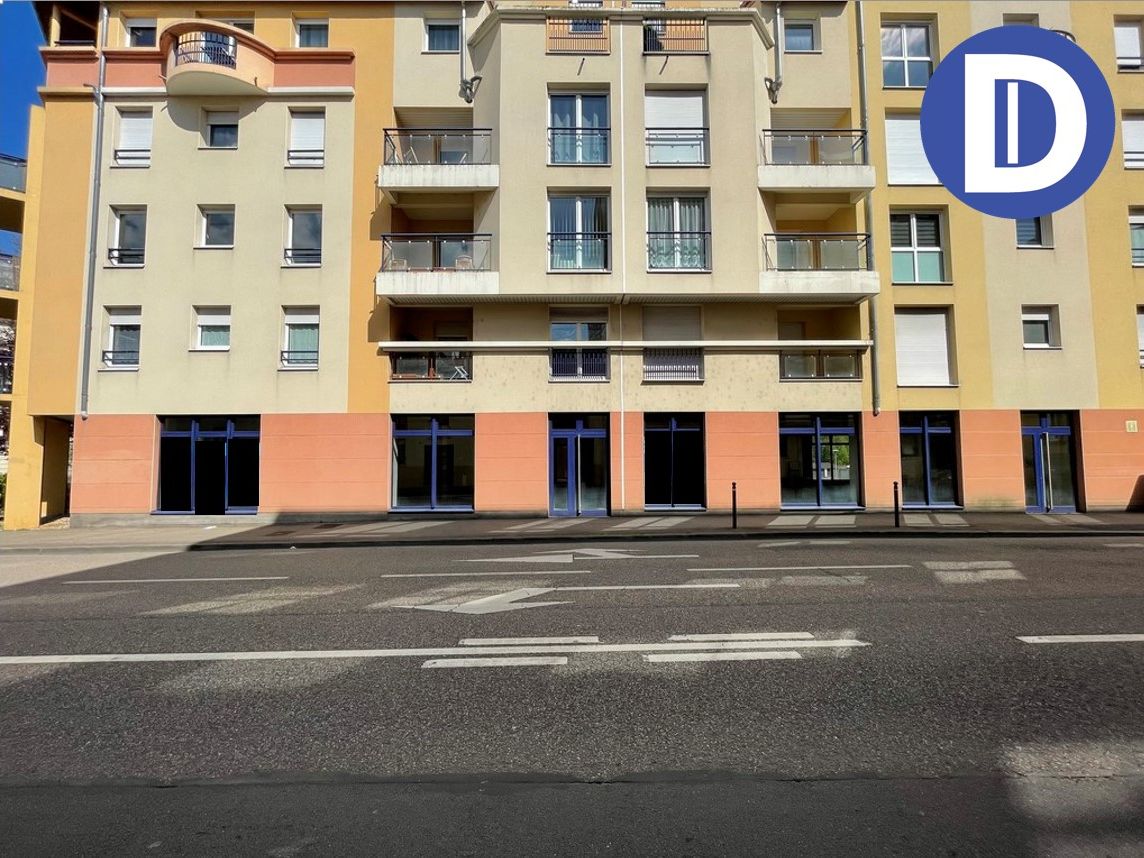 Vente bureaux 326.00 m² non divisibles