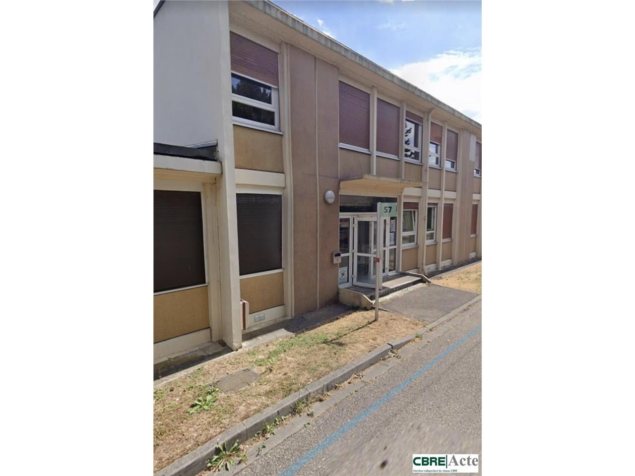 Location bureaux 180 m² divisibles à partir de 13.5 m²