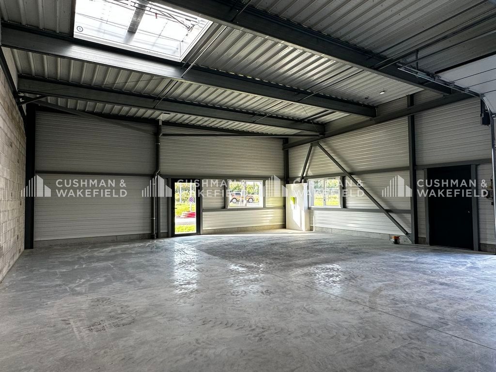Vente activités 122 m² non divisibles