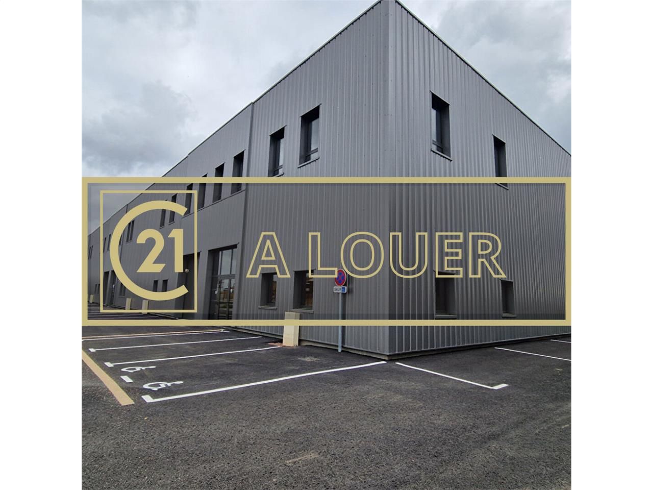 Location local 2100.00 m² à BRETTEVILLE SUR ODON