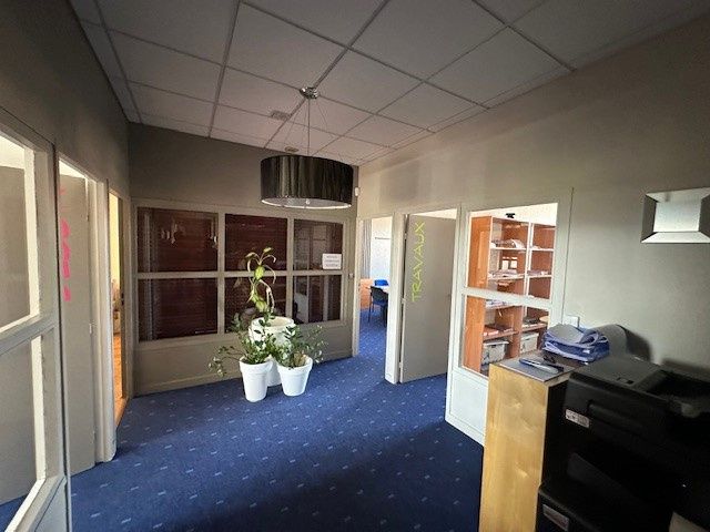 Vente bureaux 186 m² à Saint-Étienne