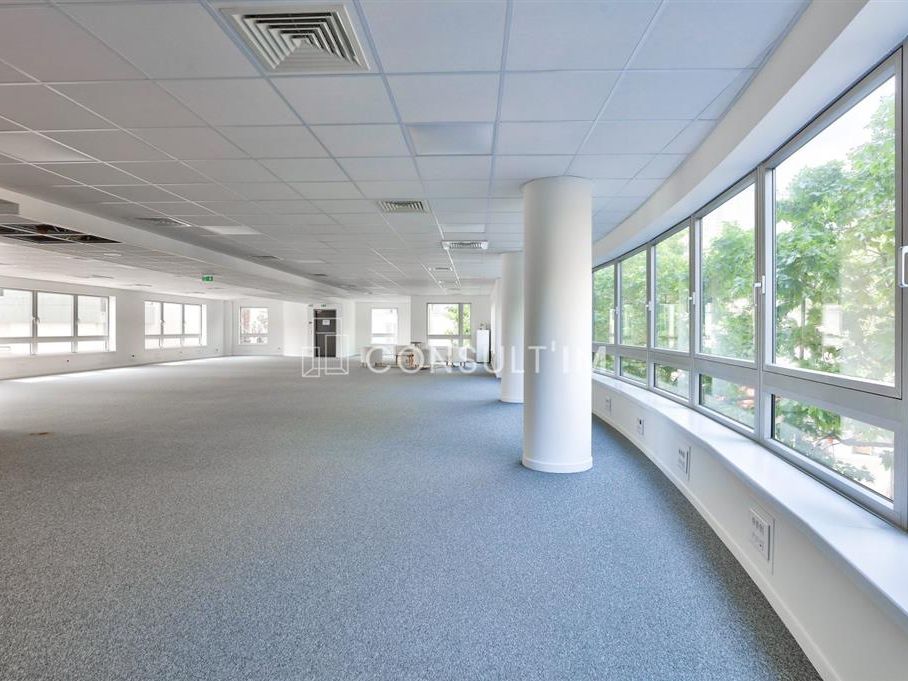 Location Bureaux 379 m² non divisibles