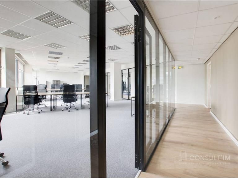 Vente Bureaux 325 m² non divisibles