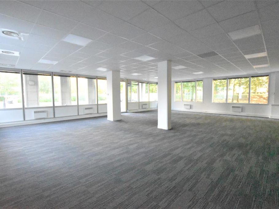 Vente Bureaux 536 m² non divisibles