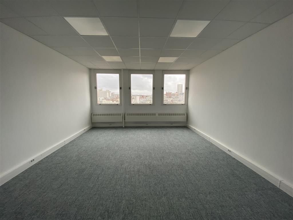 Location Bureaux 38 m² non divisibles