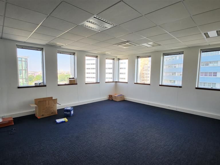Location Bureaux 370 m² non divisibles