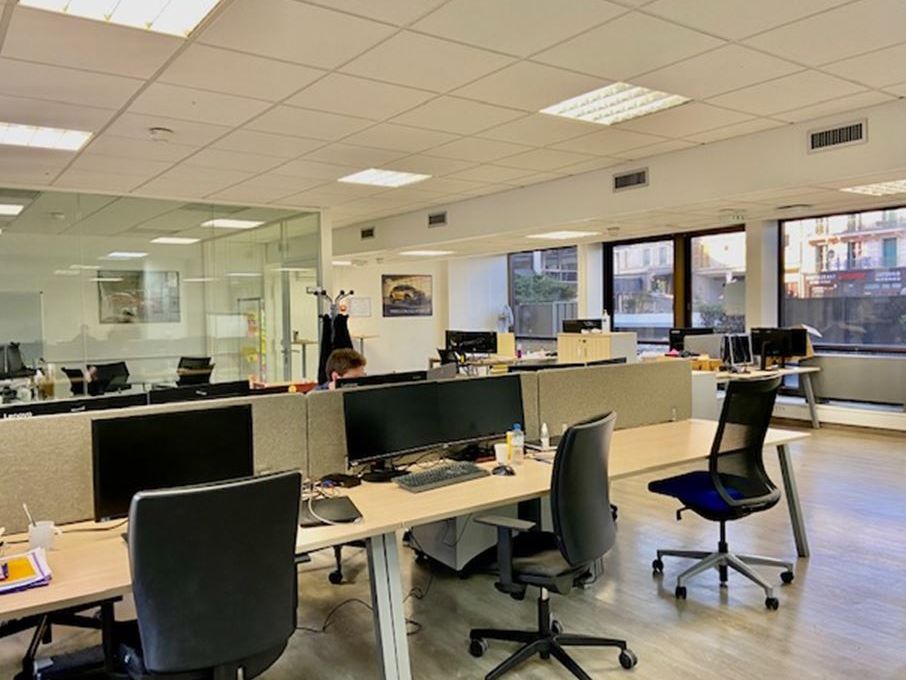 Location Bureaux 445 m² non divisibles