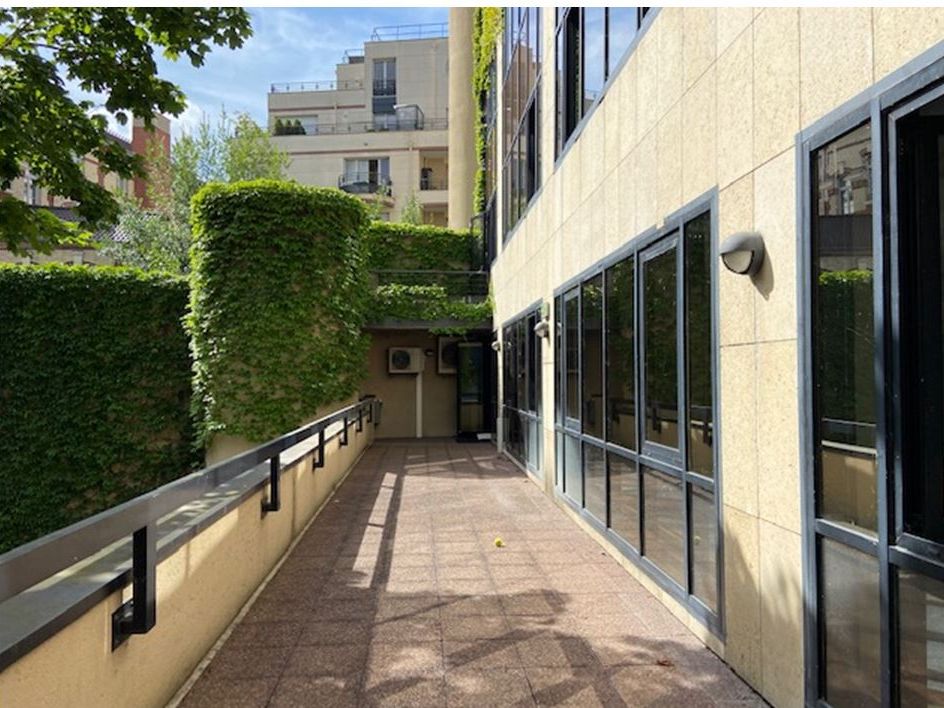 Location bureaux 171 m² non divisibles