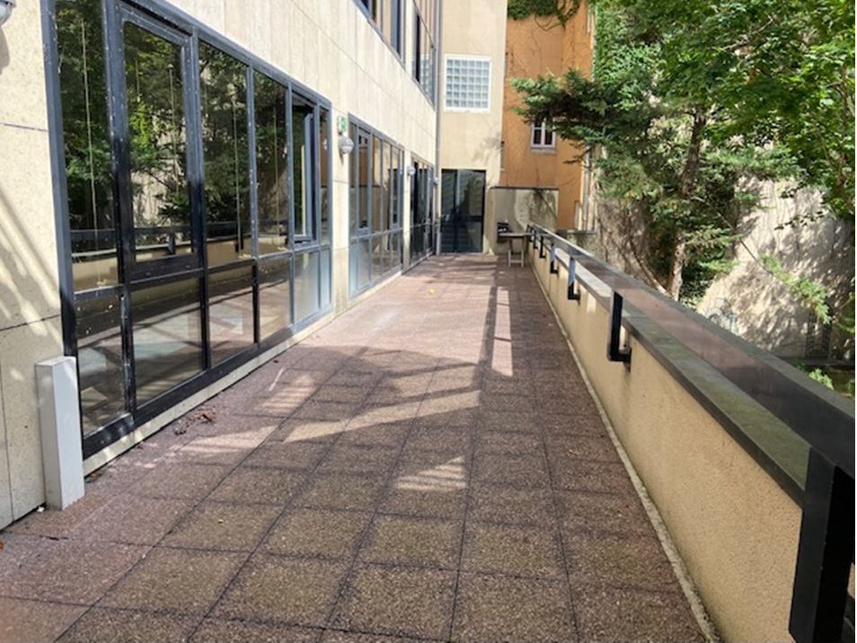 Location bureaux 171 m² non divisibles