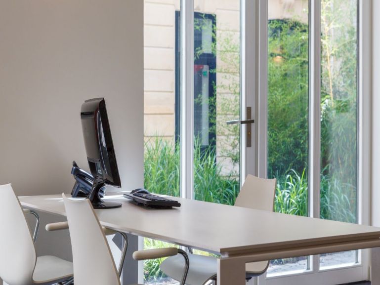 Location bureaux 63 m² non divisibles