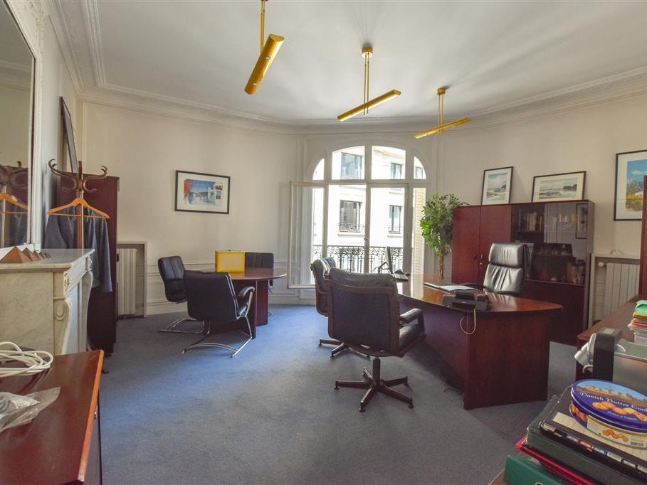 Location bureaux 212 m² non divisibles