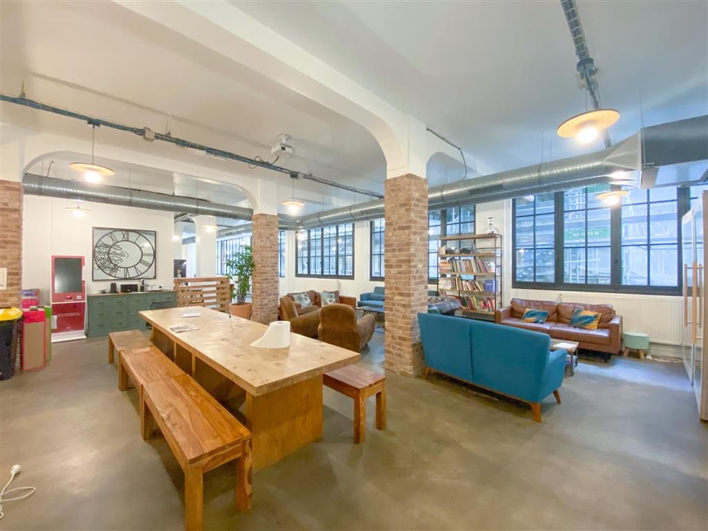 Location bureaux 1455 m² non divisibles