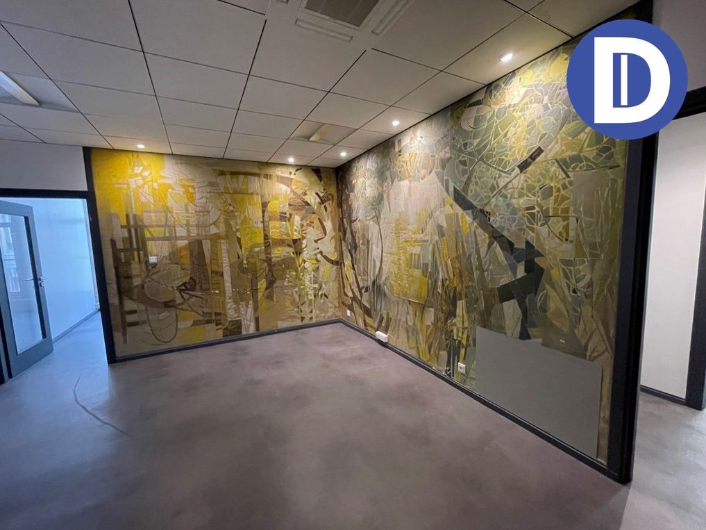 Location bureaux 141.00 m² non divisibles