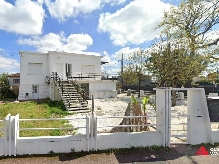 Location local commercial 220 m² non divisibles