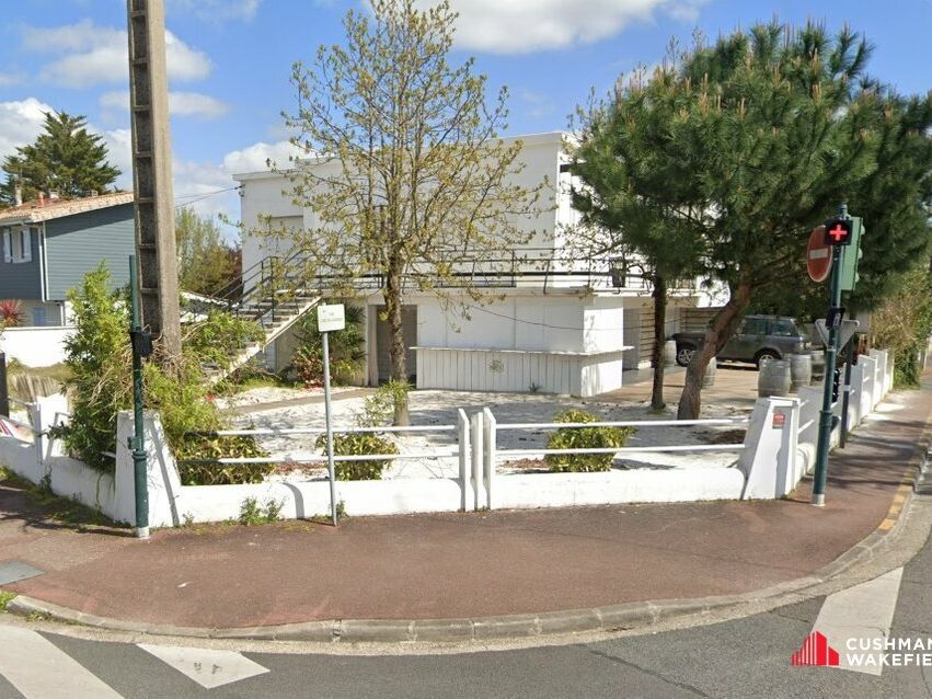 MERIGNAC CENTRE LOCAL COMMERCIAL A LOUER