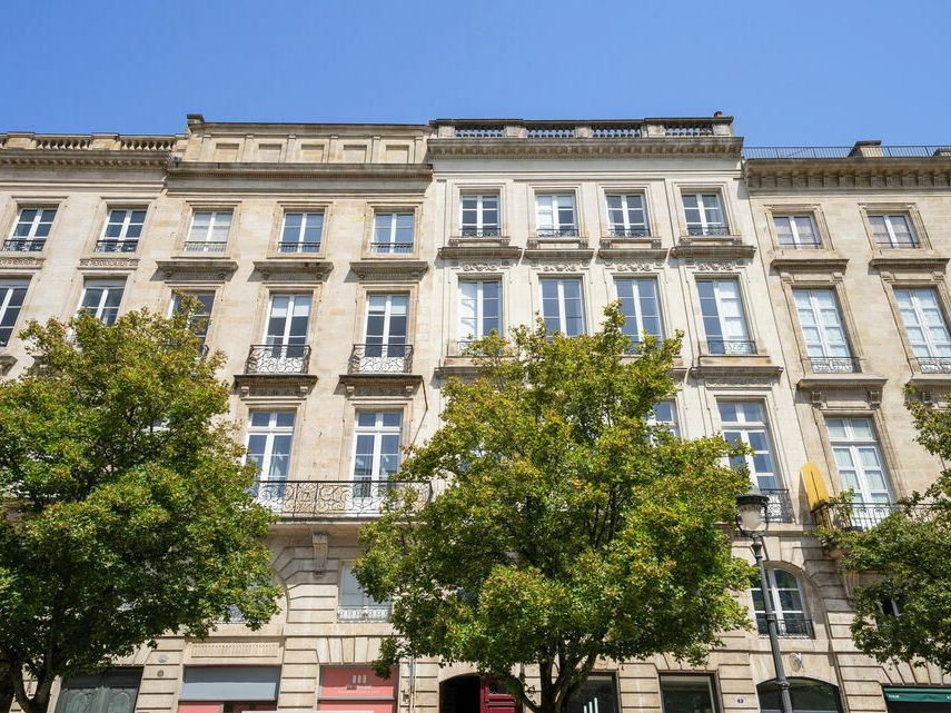 Location bureaux 132 m² non divisibles