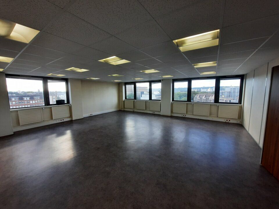 CENTRE COMMERCIAL ST SEVER - Accès PMR - Vue panoramique.