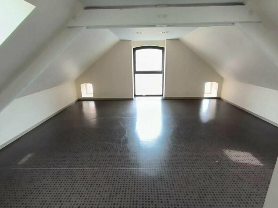 Location bureaux 35 m² non divisibles