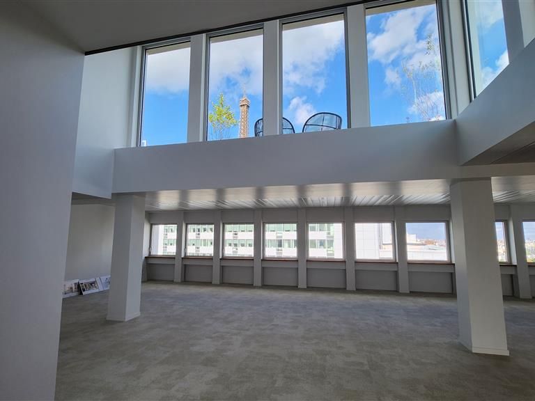 Location bureaux 550 m² non divisibles