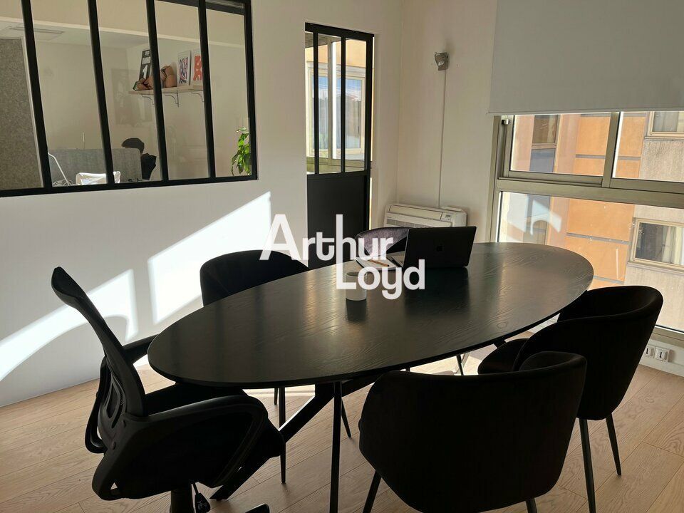 A louer plateaux de bureaux divisibles dès 43 m²  Le Cannet