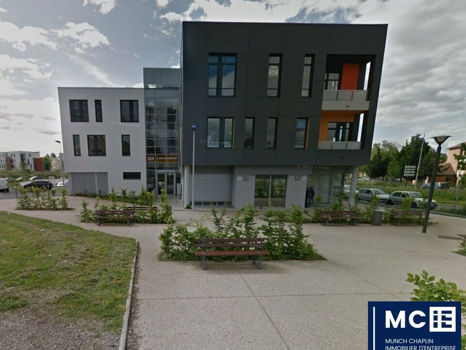 Location bureaux 79.75 m² divisibles à partir de 39 m²