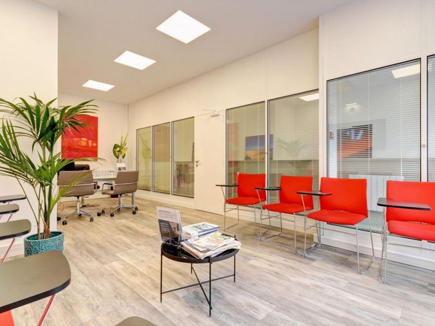 Vente bureaux 196 m² non divisibles