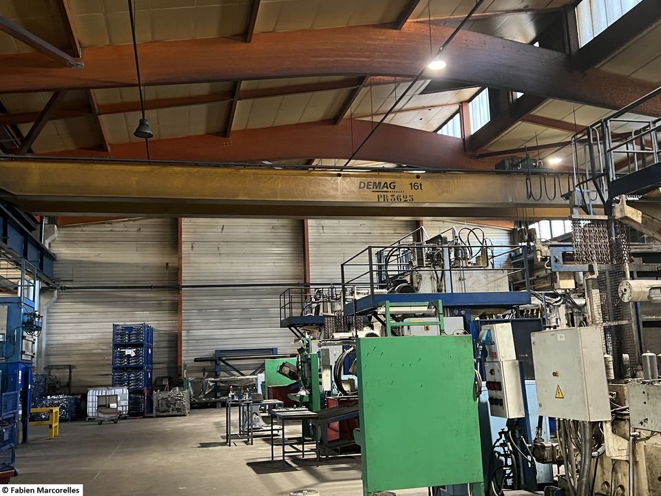 Vente entrepot 2419 m² non divisibles