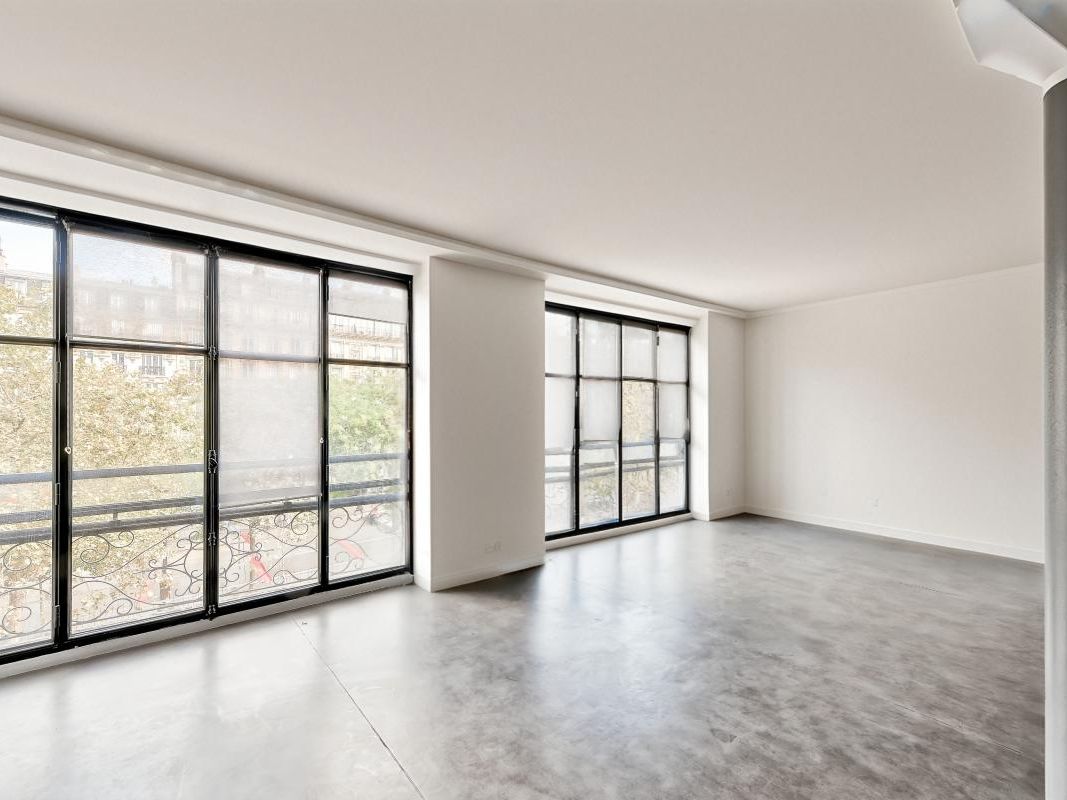 Location Bureaux 275 m² non divisibles