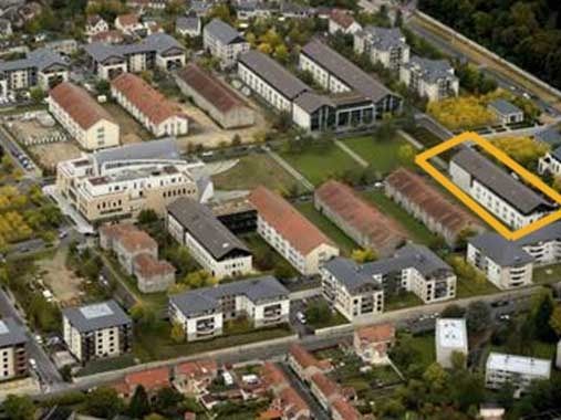 Location bureaux 240 m² non divisibles