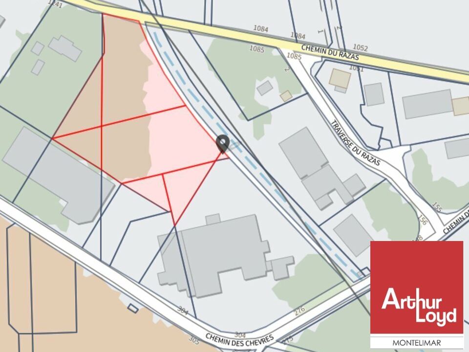 MALATAVERNE - A VENDRE TERRAIN DE 6 940 M2 avec permis accepté pour construction de locaux d'activité.