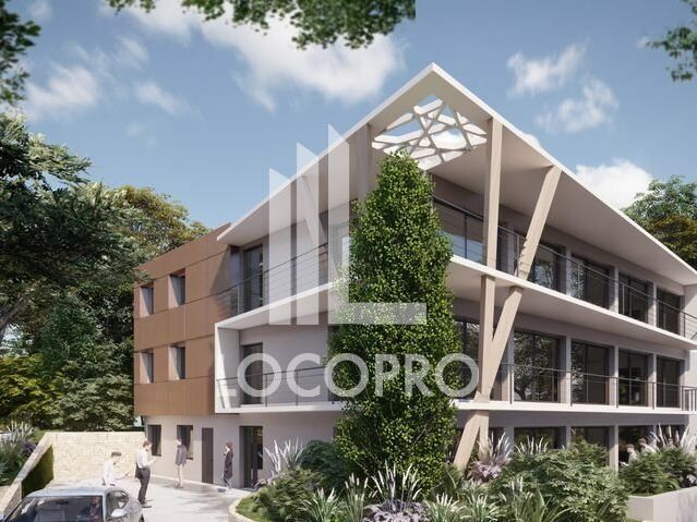 Location bureaux 900 m² divisibles à partir de 300 m²